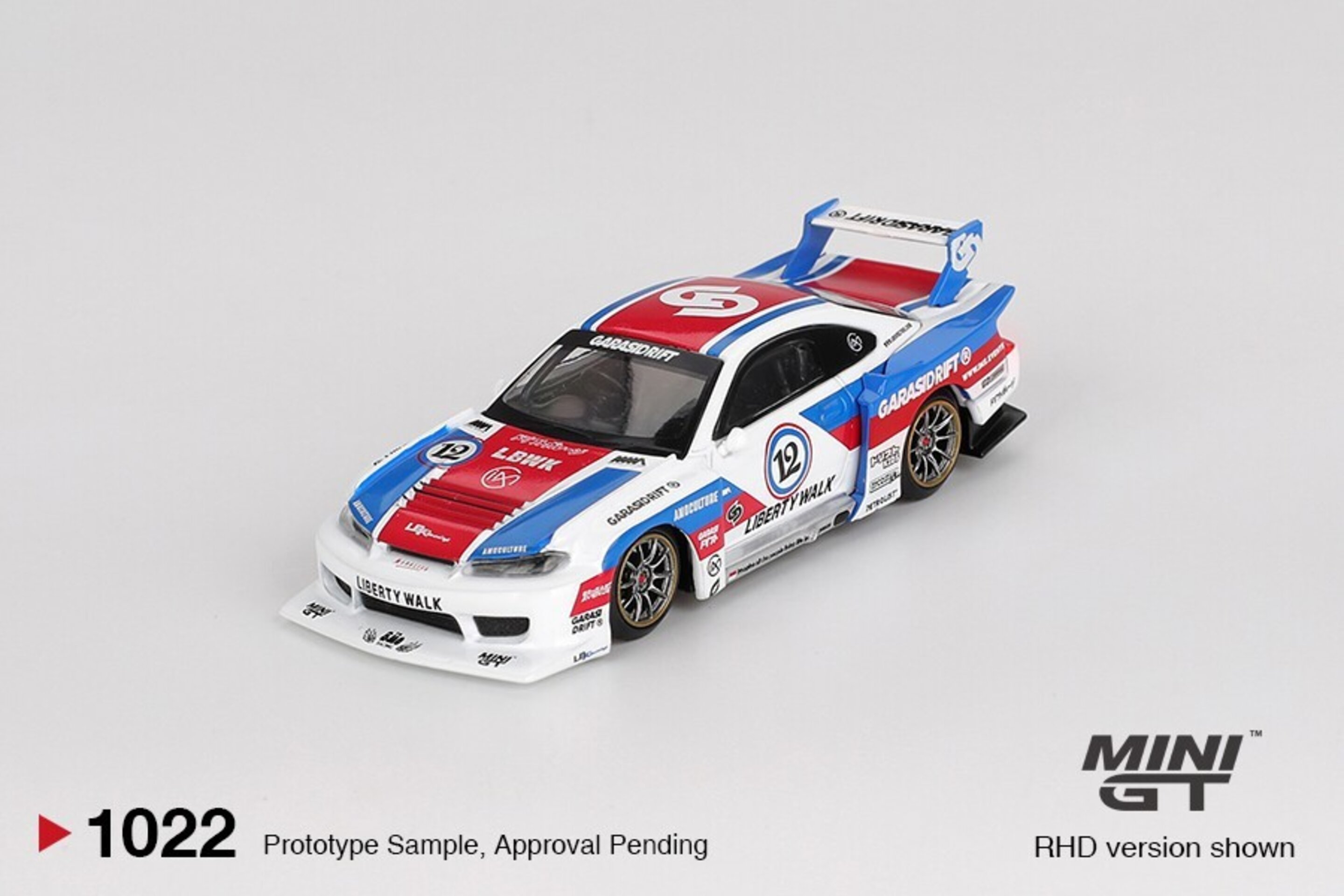 (PRE VENTA) Mini GT 1:64 Nissan Silvia S15 LB-Super Silhouette GarasiDrift x LBW - 2