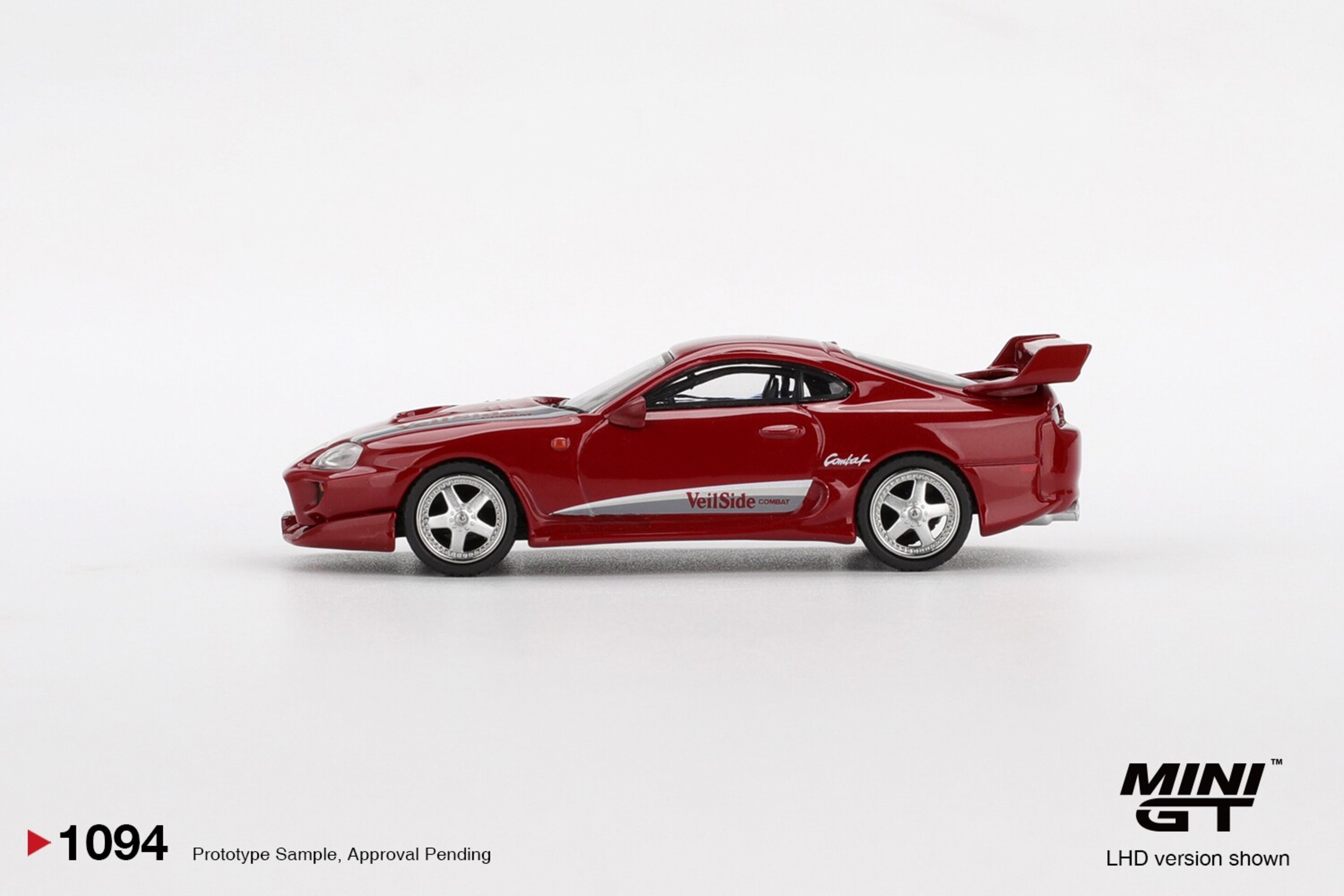 (PRE VENTA) 1:64 Toyota Supra MK4 (A80) Veilside Combat V-I Red 1994 – Mini GT - 3