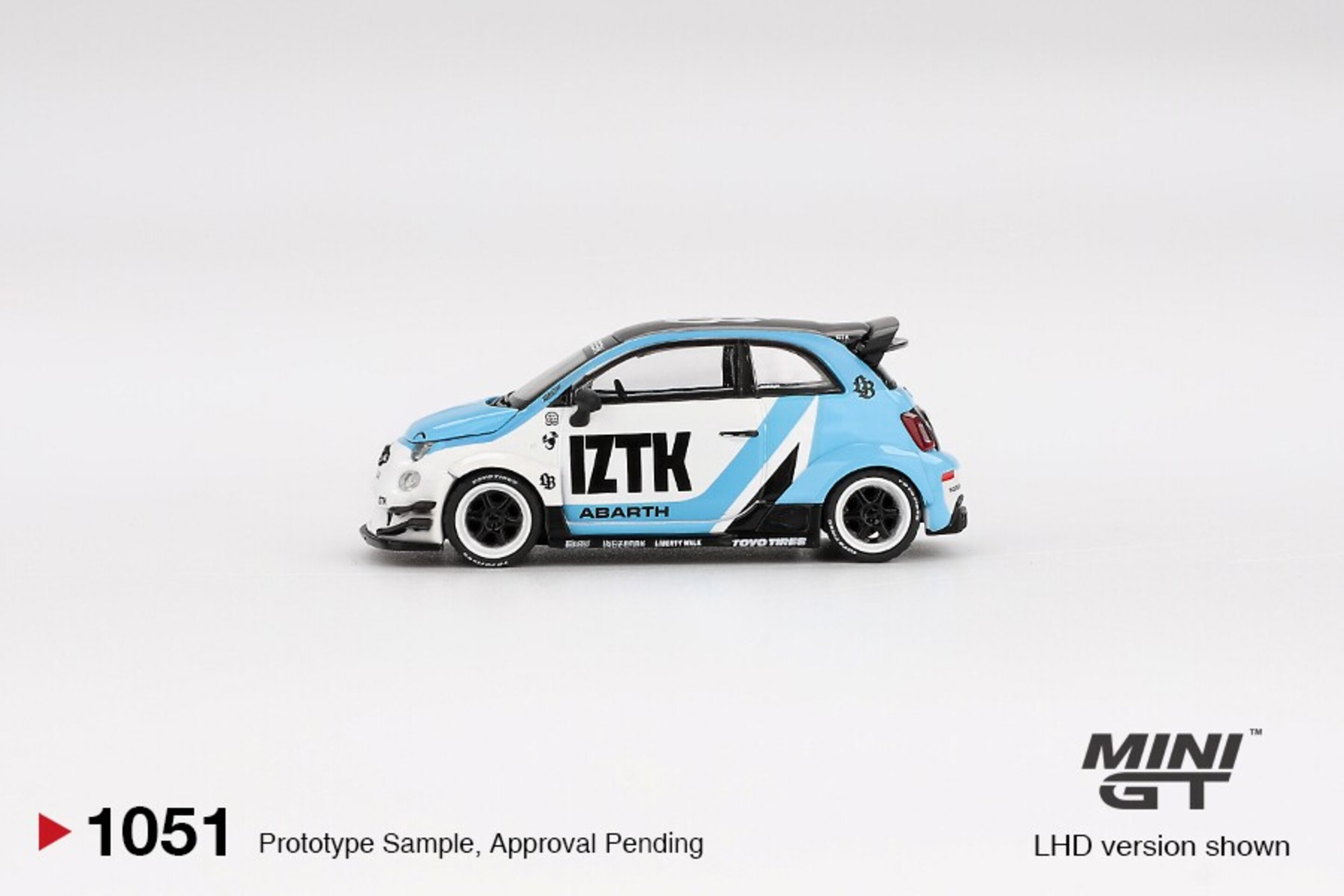 (PRE VENTA) 1:64 FIAT ABARTH 595 LB-WORKS X  ABAS WORKS IZTK 2024 MINI GT - 4