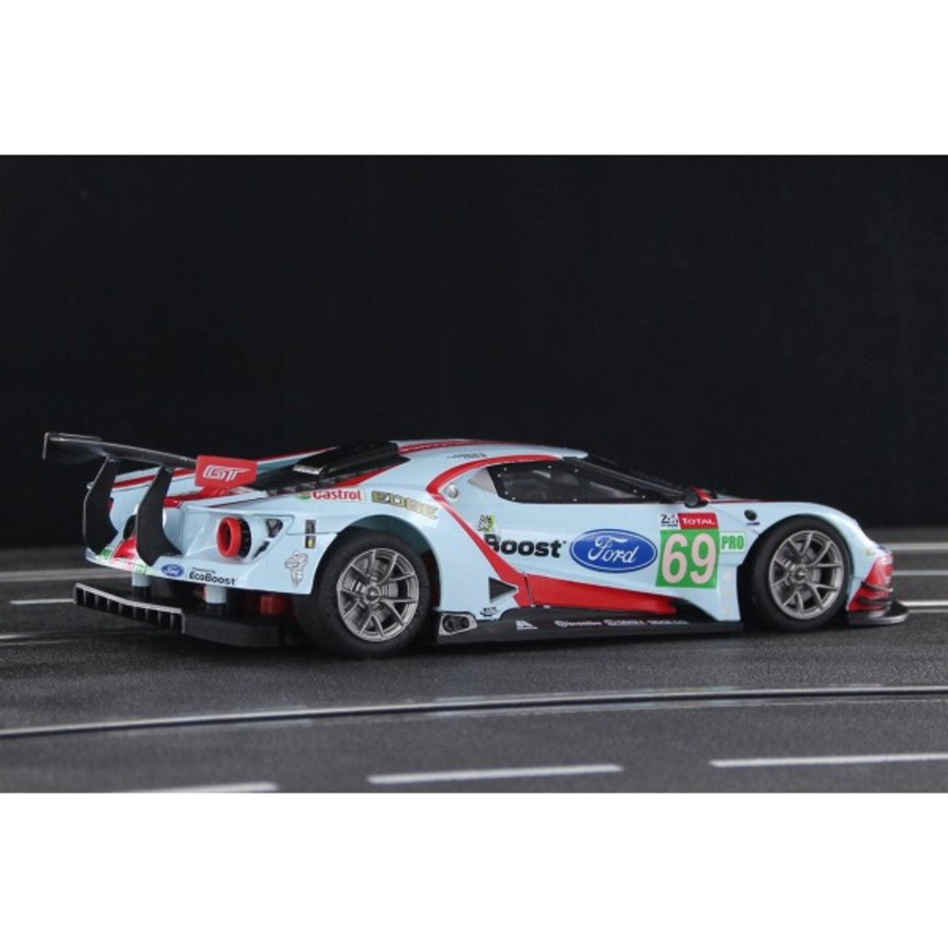 Ford GT GT3n 69 Chip Ganassi Team USA 24h Le Mans 2019 Sideways - 3