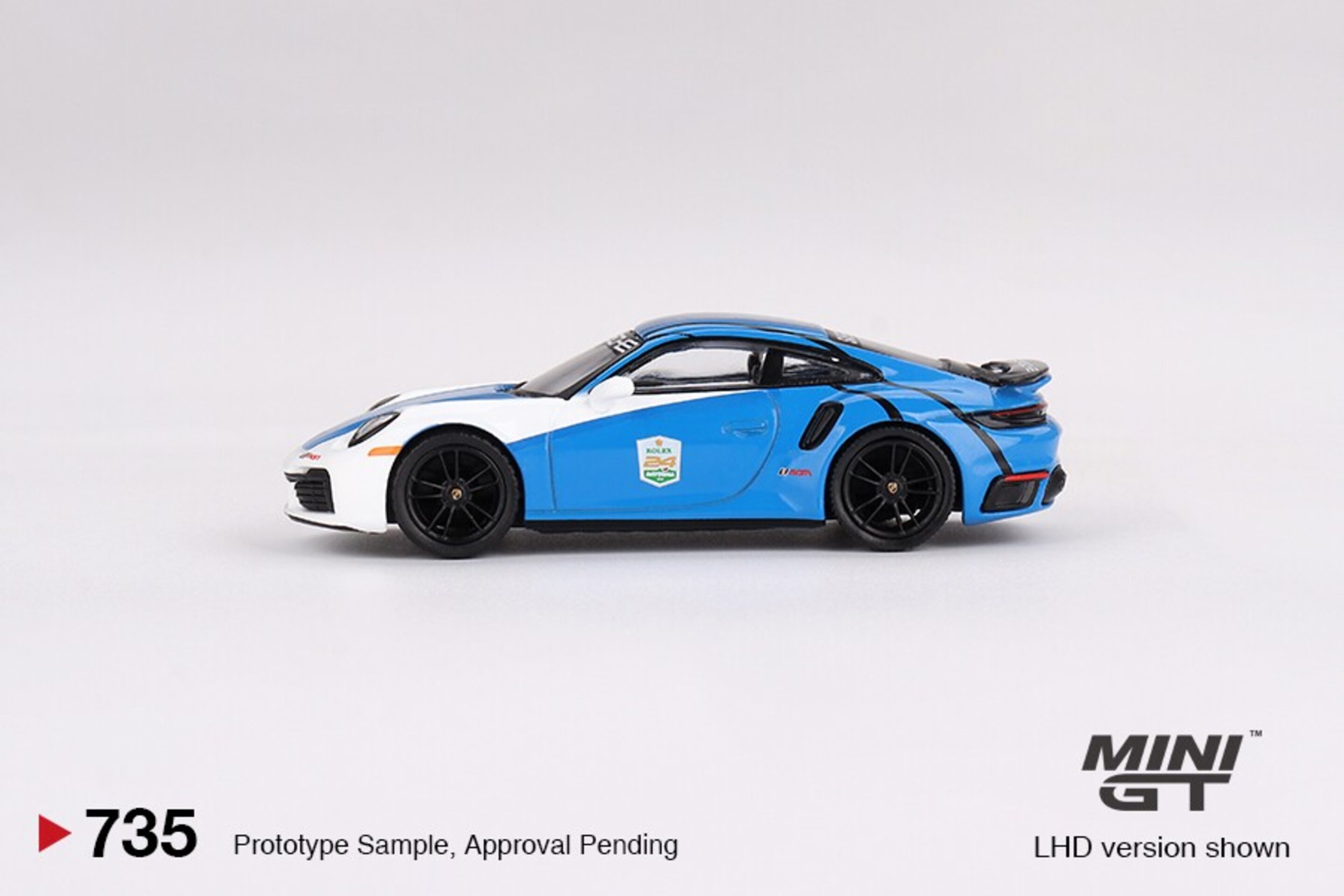 Porsche 911 Turbo S Safety Car 2023 IMSA Daytona 24 Hrs MiniGT 1/64 - 3
