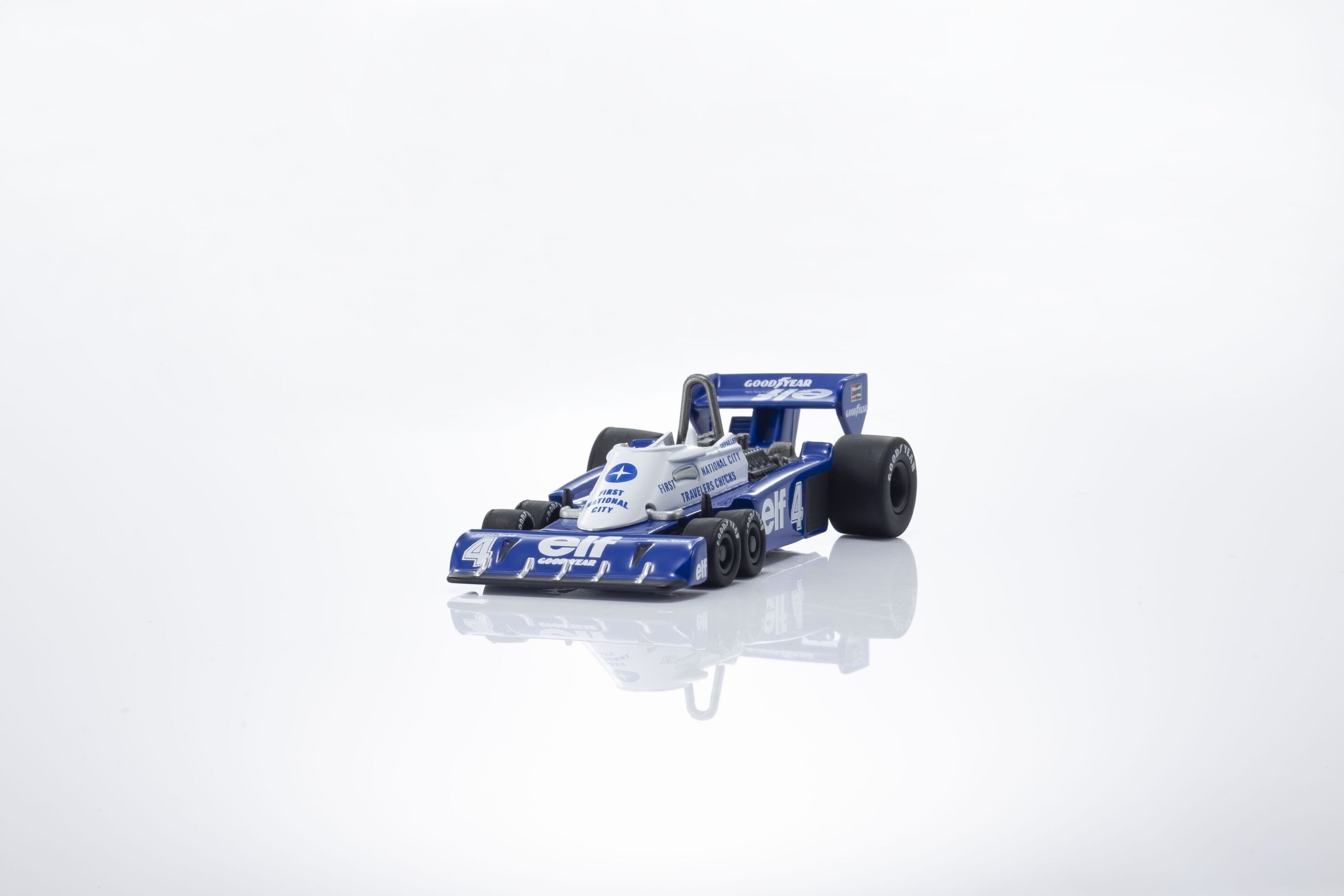 (PRE VENTA)1:64 Tyrrell P34 No.4 1977 Kyosho – Fórmula 1 Clásica - 3