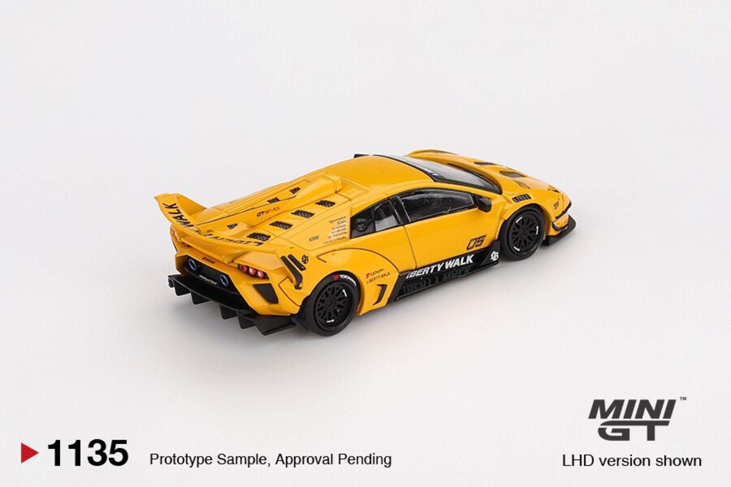 (PRE VENTA) 1:64 LAMBORGHINI MURCIELAGO LB- SILHOUETTE WORKS GT EVO YEL  Mini GT - 3