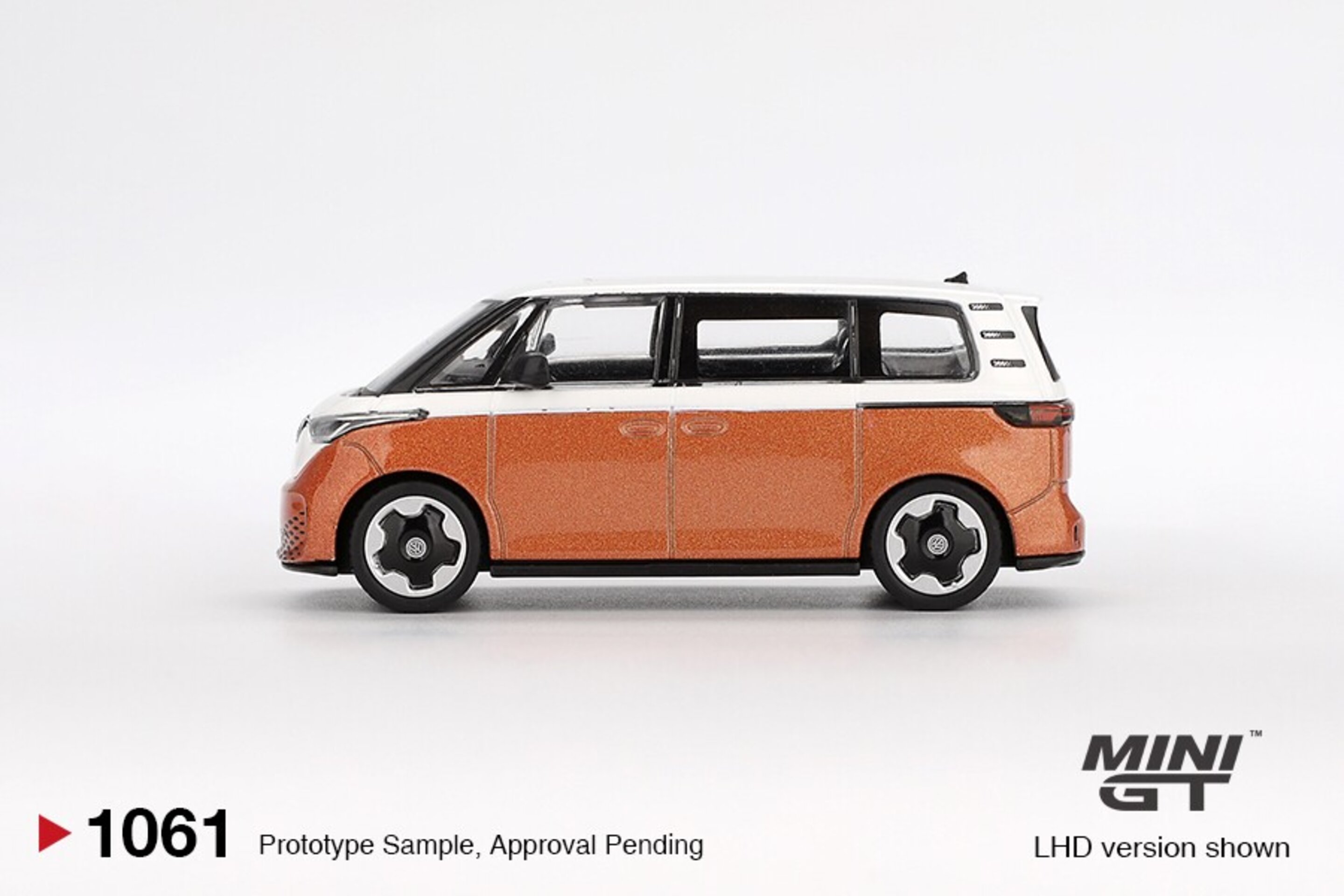 (PRE VENTA) 1:64 Volkswagen ID.Buzz Caravelle 2024 – Mini GT - 3