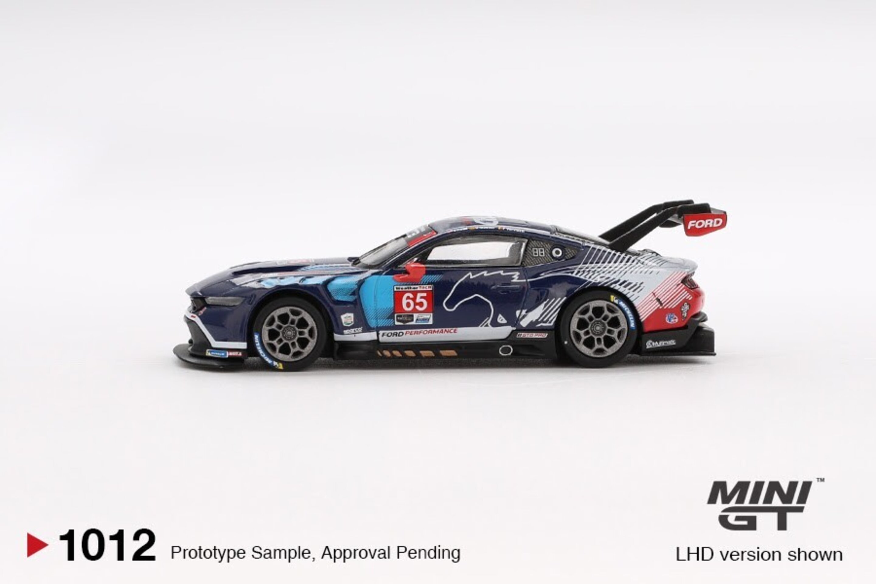 (PRE VENTA)1:64 FORD MUSTANG GT3 #65 FORD MULTIMATIC MOTORSPORTS DAYTONA 24Hrs - 3