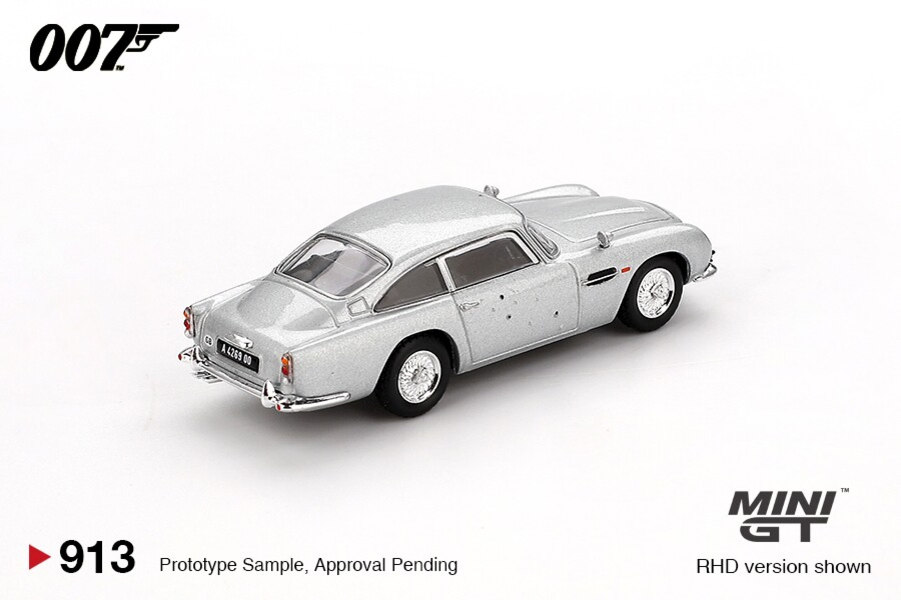(PRE VENTA) 1:64 ASTON MARTIN DB5 SKYFALL ENGLISH PACKAGING 2012 Mini GT - 2