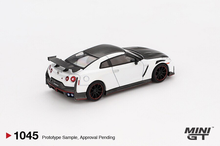 Nissan GT-R R35 NISMO Brilliant White Pearl Mini GT 1:64