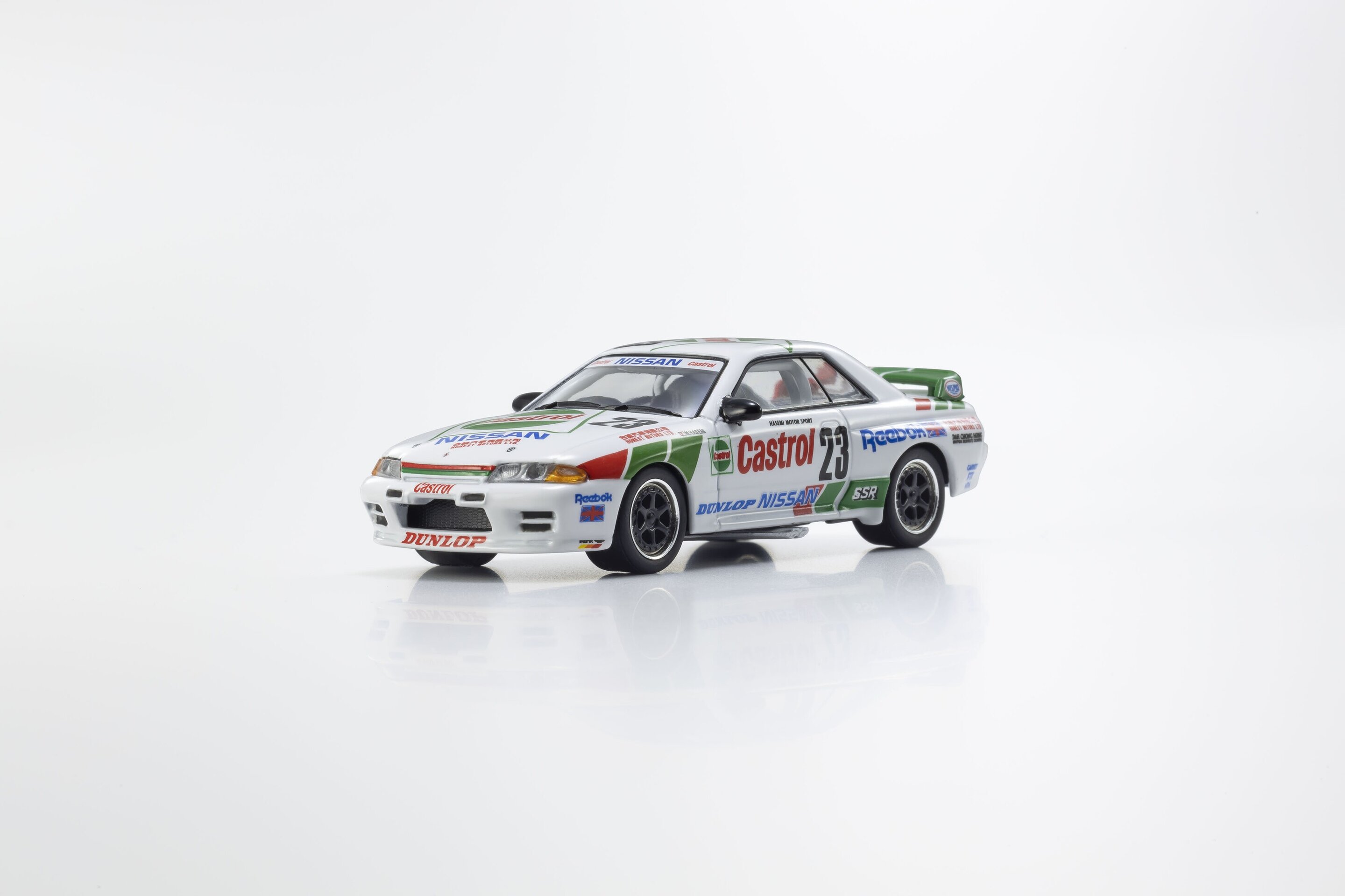 KYOSHO Castrol Skyline GT-R Gr.A 1990 #23  with LED (PRE VENTA) - 5