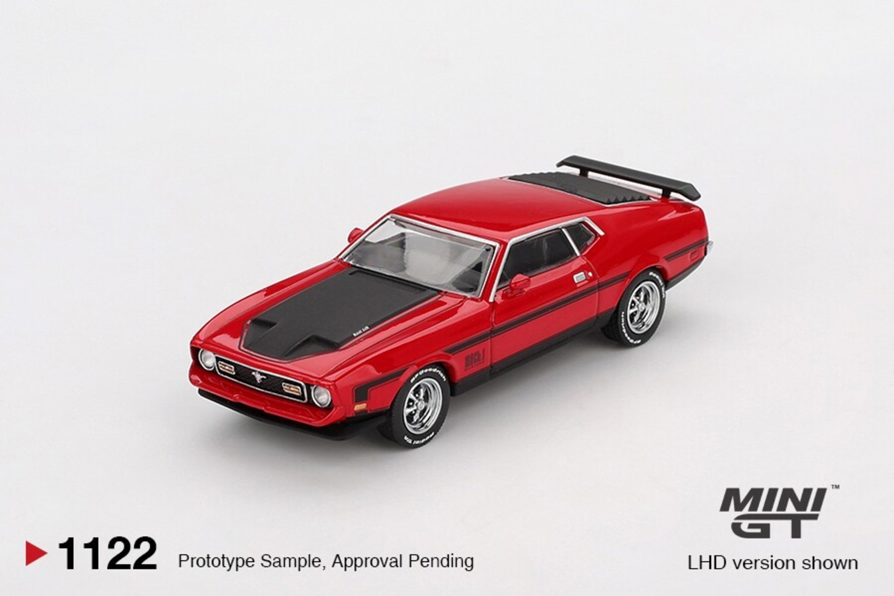 (PRE VENTA) Mini GT 1:64 Ford Mustang Mach 1 Race Red 1971 - 4