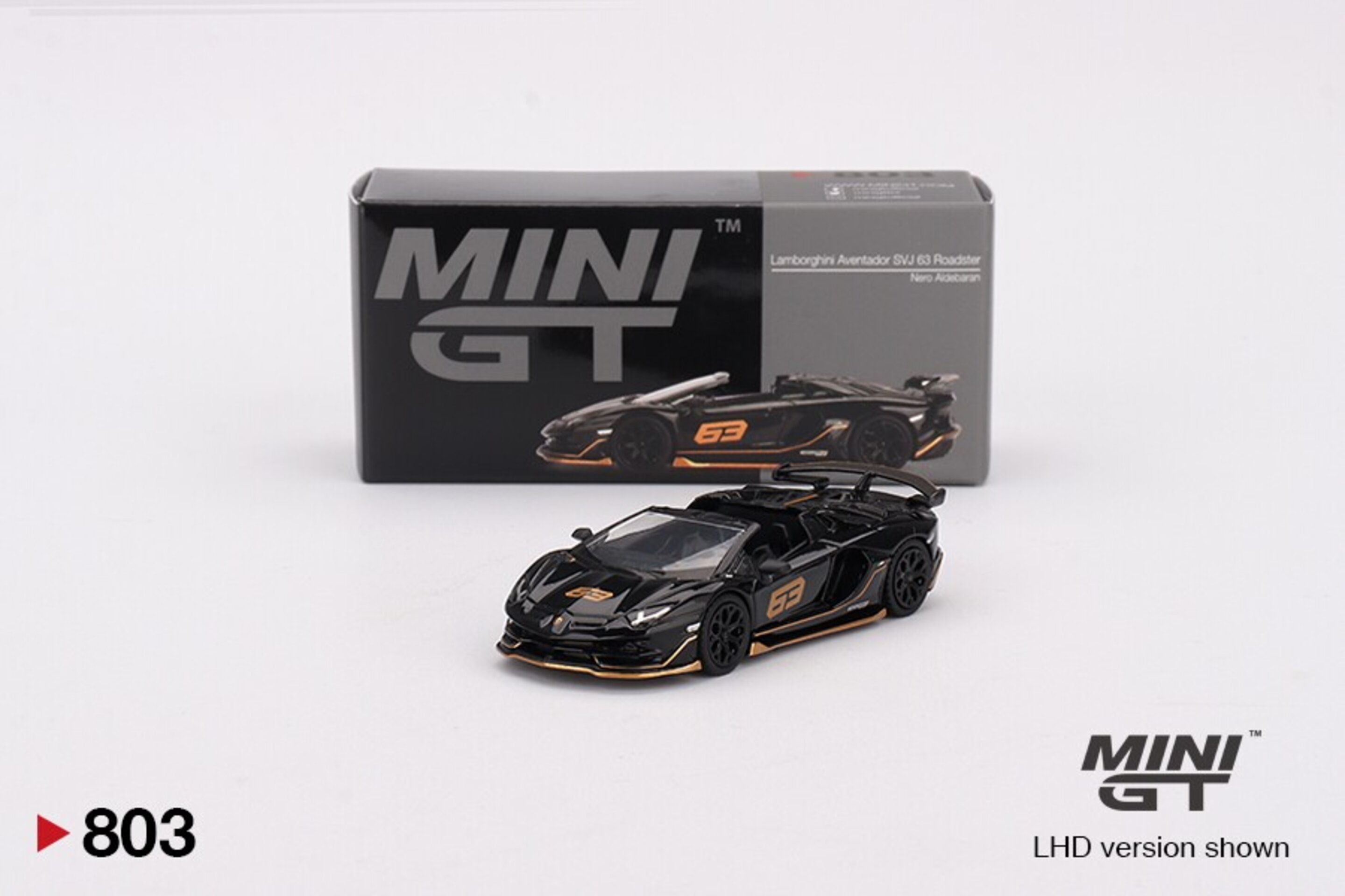 Lamborghini Aventador SVJ 63 Roadster Nero Aldebaran MiniGT 1/64 - 3