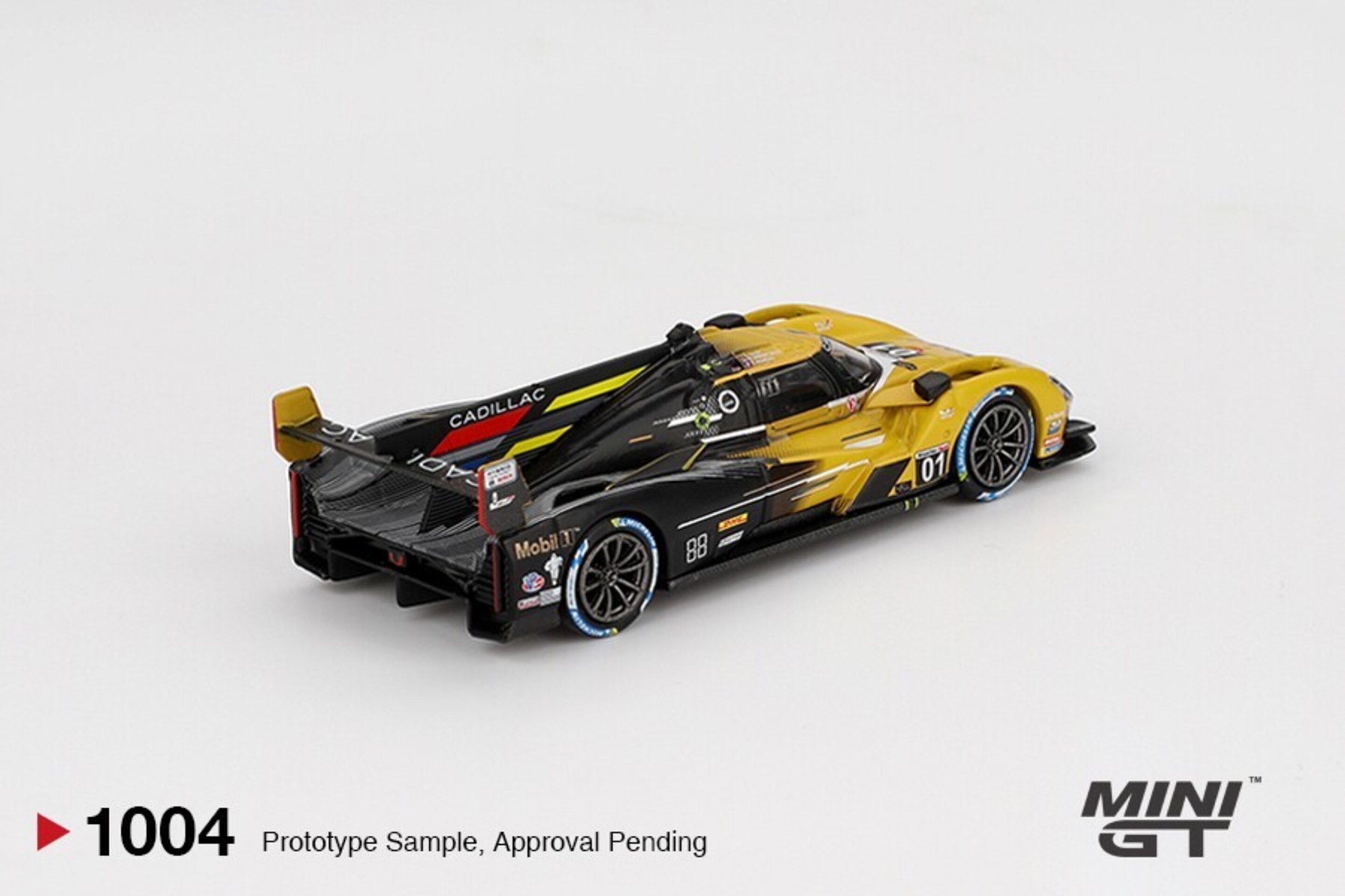 Cadillac V-Series.R #01 Cadillac Racing  2024 IMSA Mini GT 1/64( PRE VENTA ) - 3