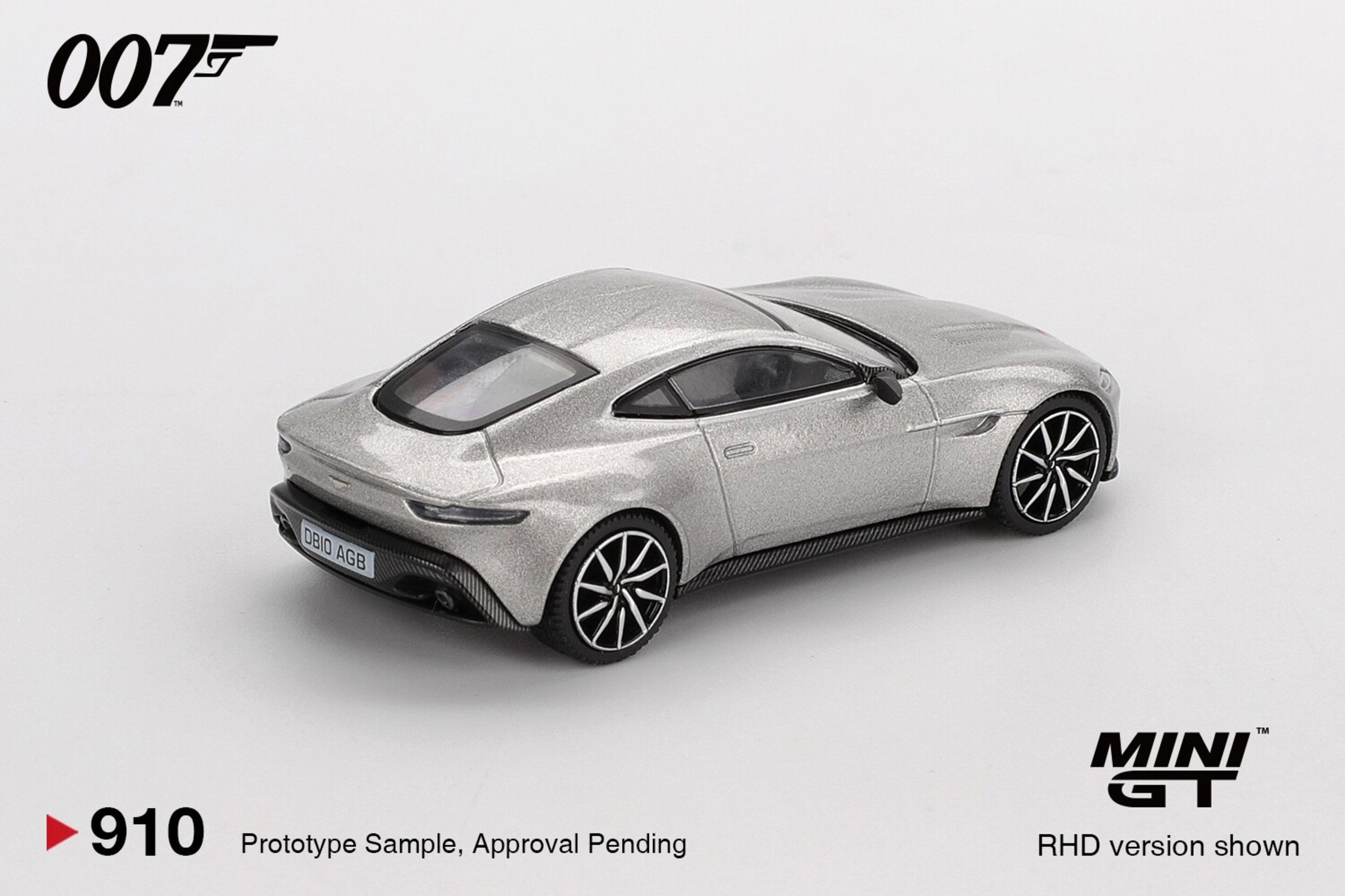 (PRE VENTA) 1:64 ASTON MARTIN DB10 SPECTRE ENGLISH PACKAGING 2015 Mini GT - 4