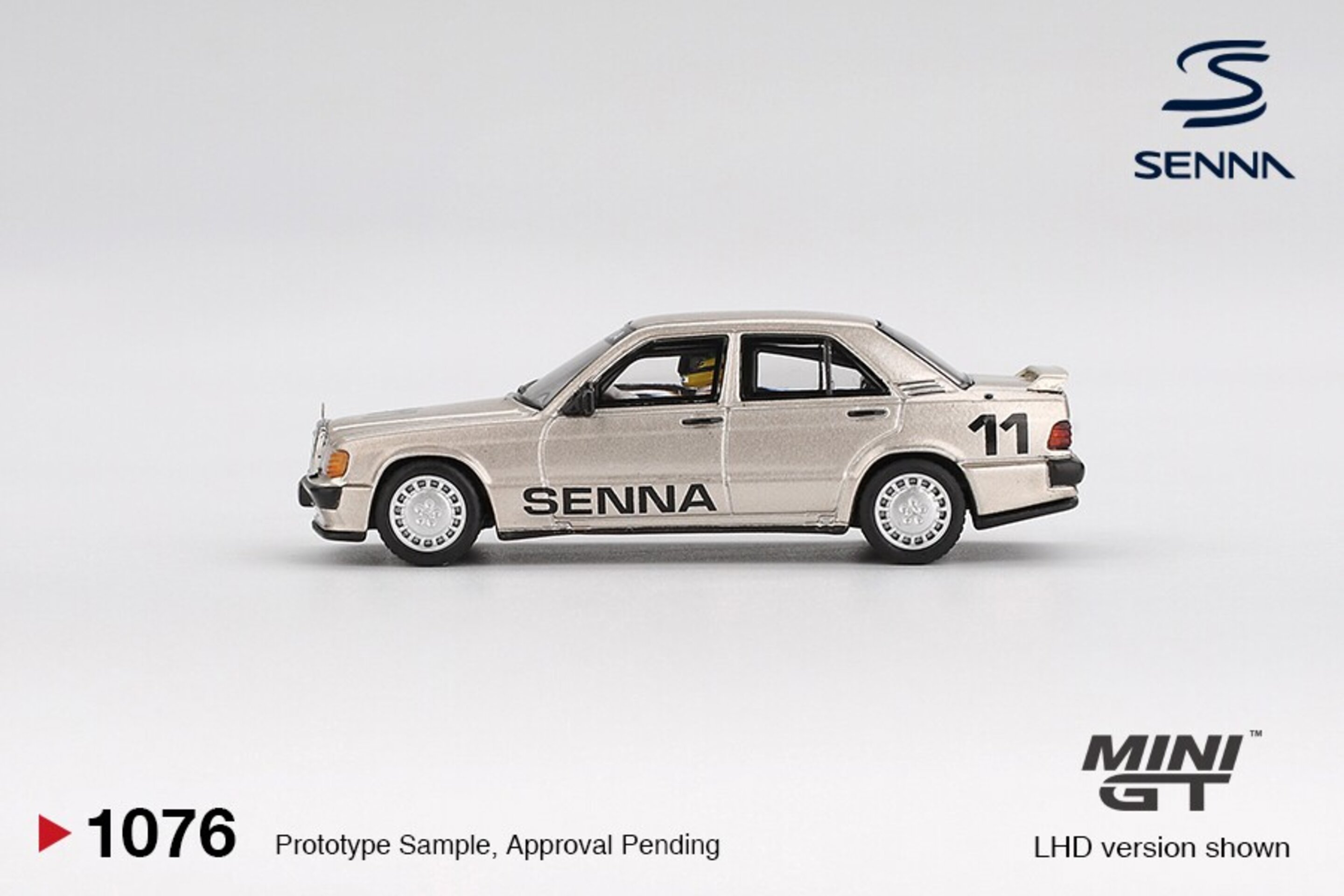 (PRE VENTA) Mini GT 1:64 Mercedes-Benz 190E 2.3-16 Ayrton Senna – Race of Champi - 4