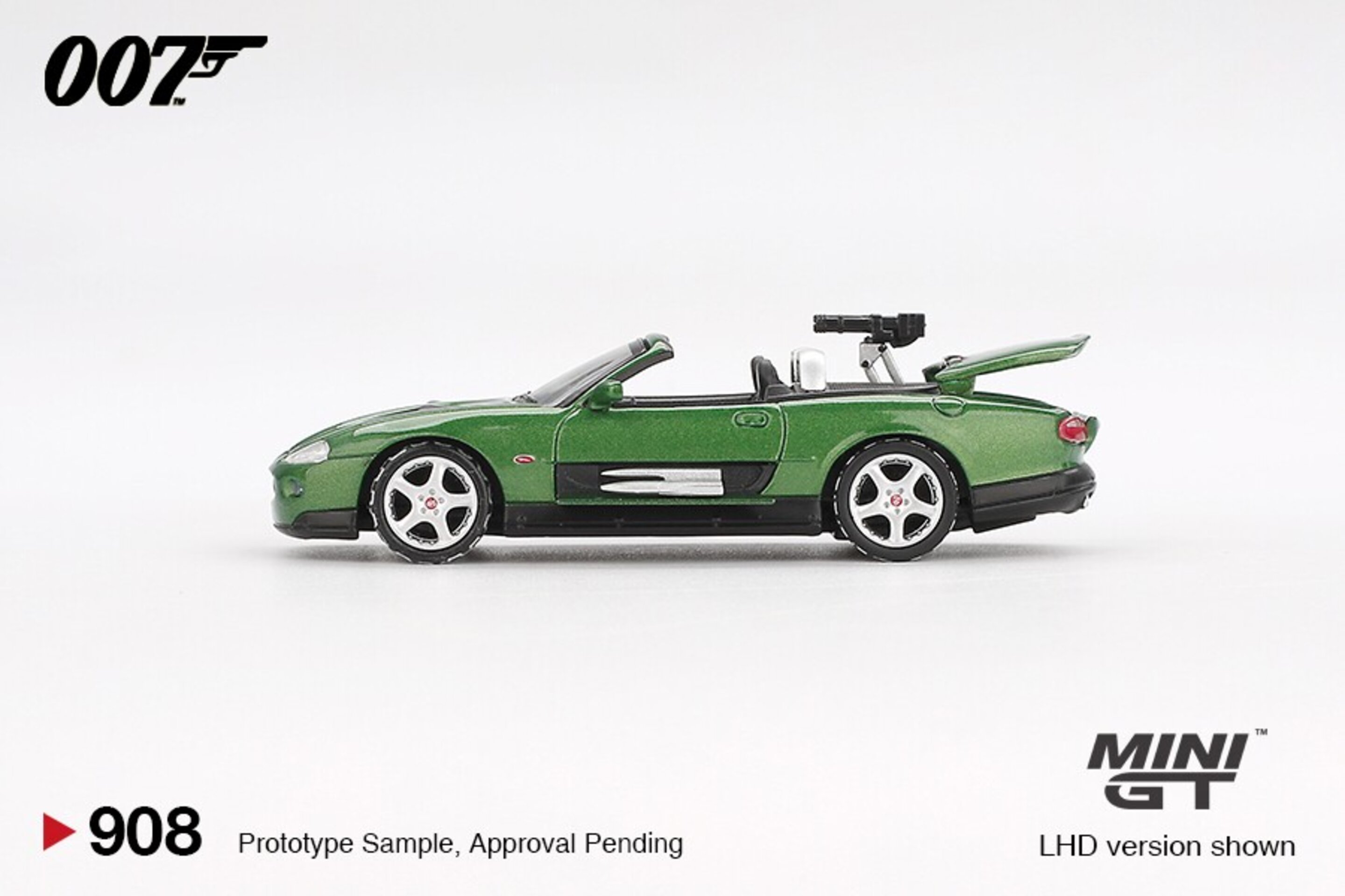 (PRE VENTA) 1:64 JAGUAR XKR DIE ANOTHER DAYENGLISH PACKAGING 2002  Mini GT - 4