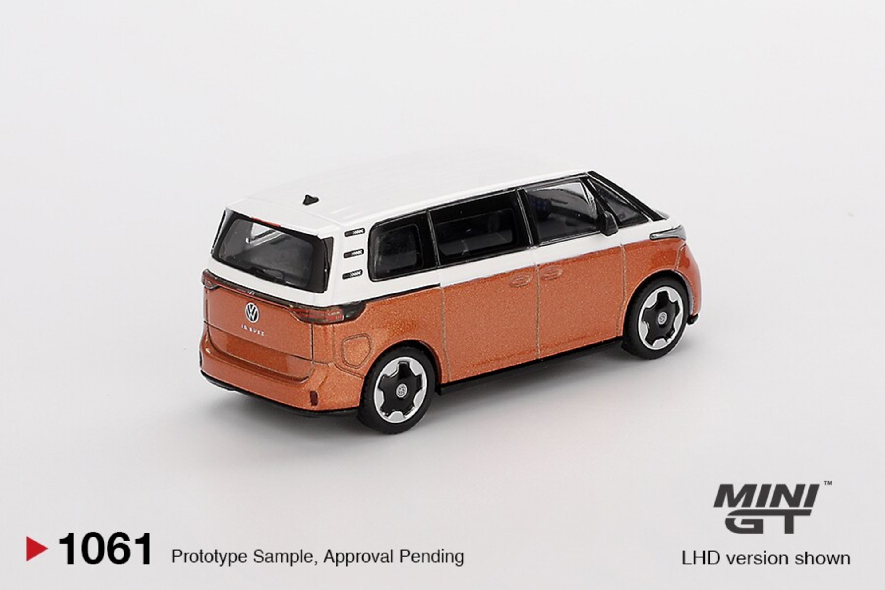 (PRE VENTA) 1:64 Volkswagen ID.Buzz Caravelle 2024 – Mini GT - 4