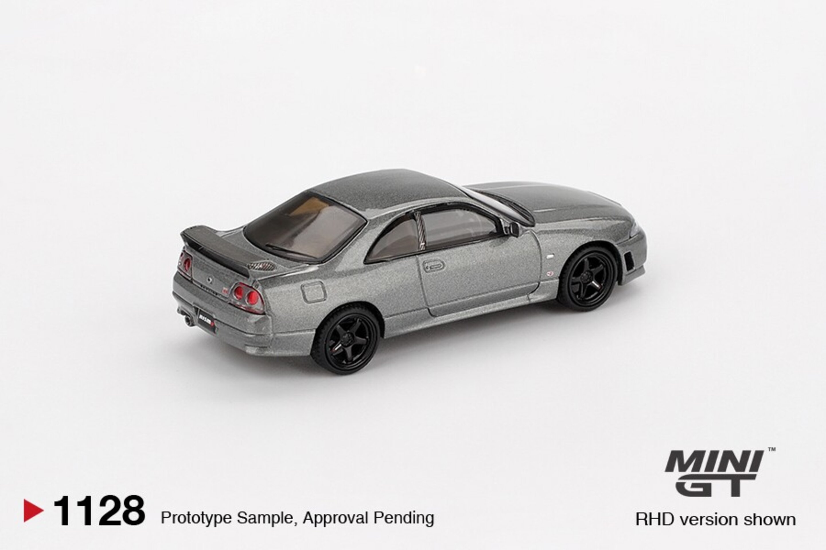 (PRE VENTA) Mini GT 1:64 NISSAN GTR (R33) NISMO BCNR33CRS DARK METAL GRAY 1993 - 3