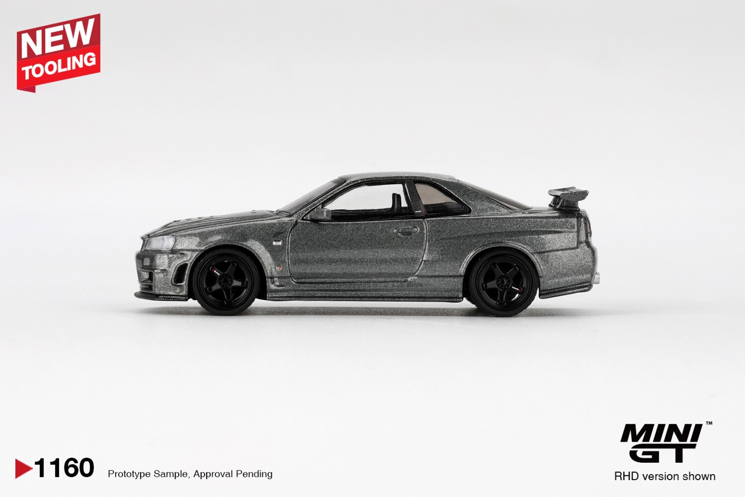 (PRE VENTA) MINI GT 1:64 NISSAN SKYLINE GTR (R34) DARK METAL GRAY NISMO CRS 1999 - 3